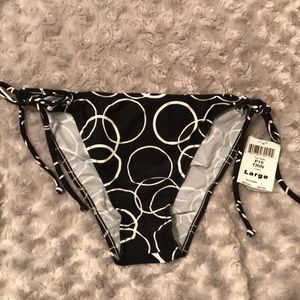 Black and White Bikini Bottom L NWT